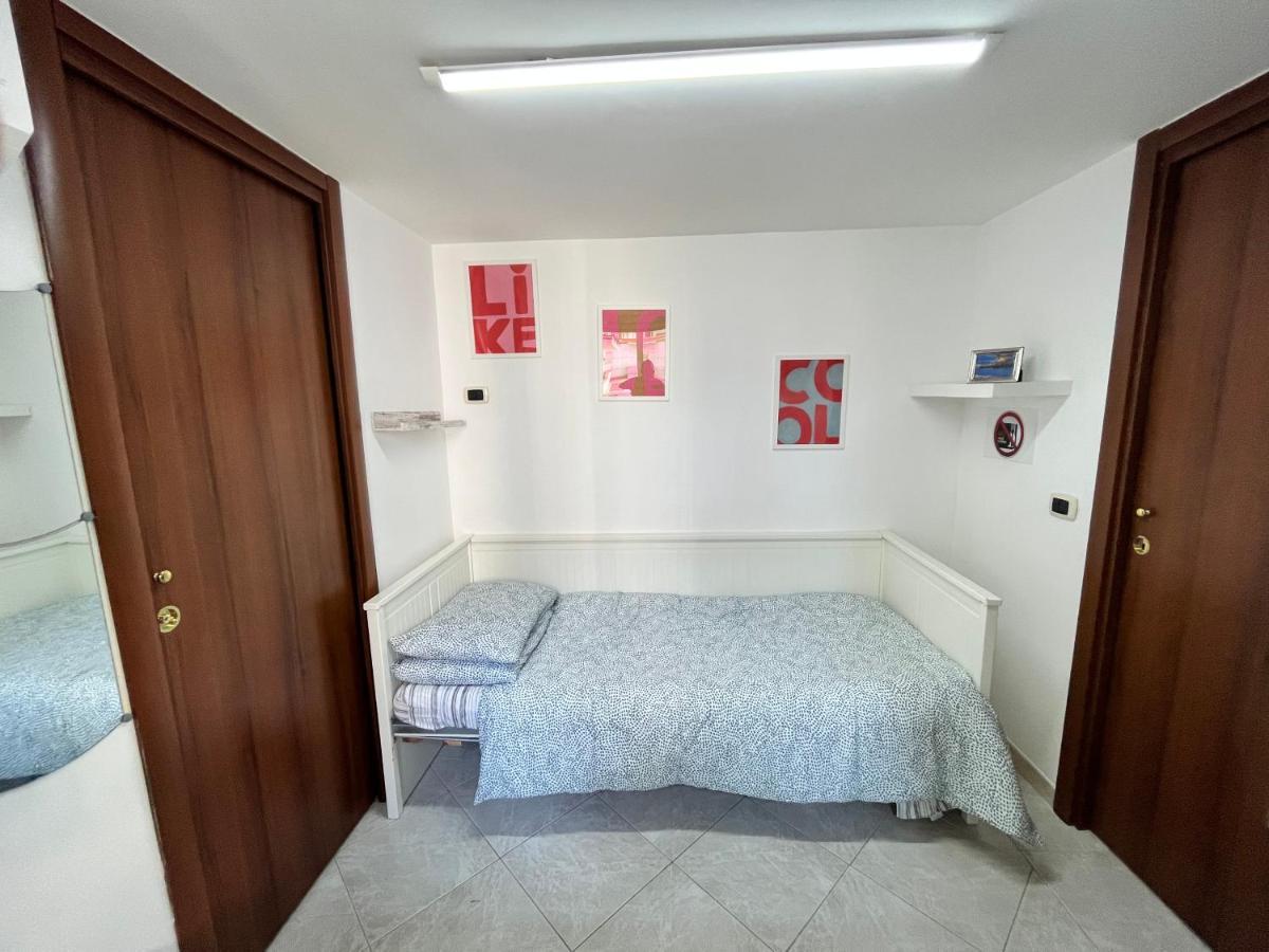 Regy Bed & Breakfast Naples Luaran gambar