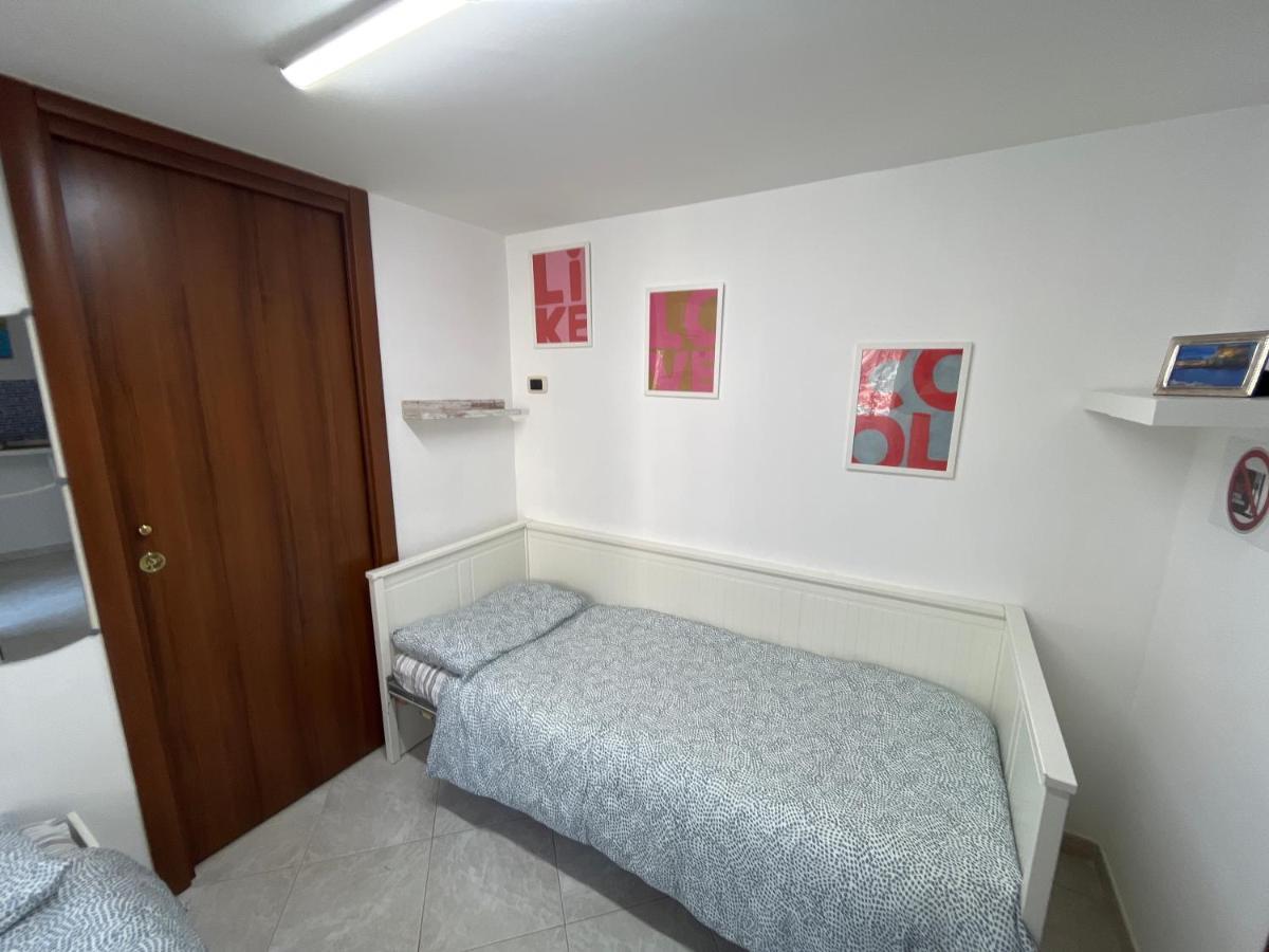 Regy Bed & Breakfast Naples Luaran gambar