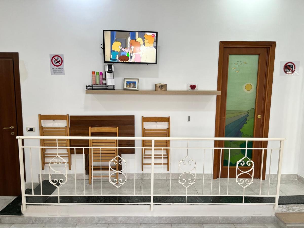 Regy Bed & Breakfast Naples Luaran gambar