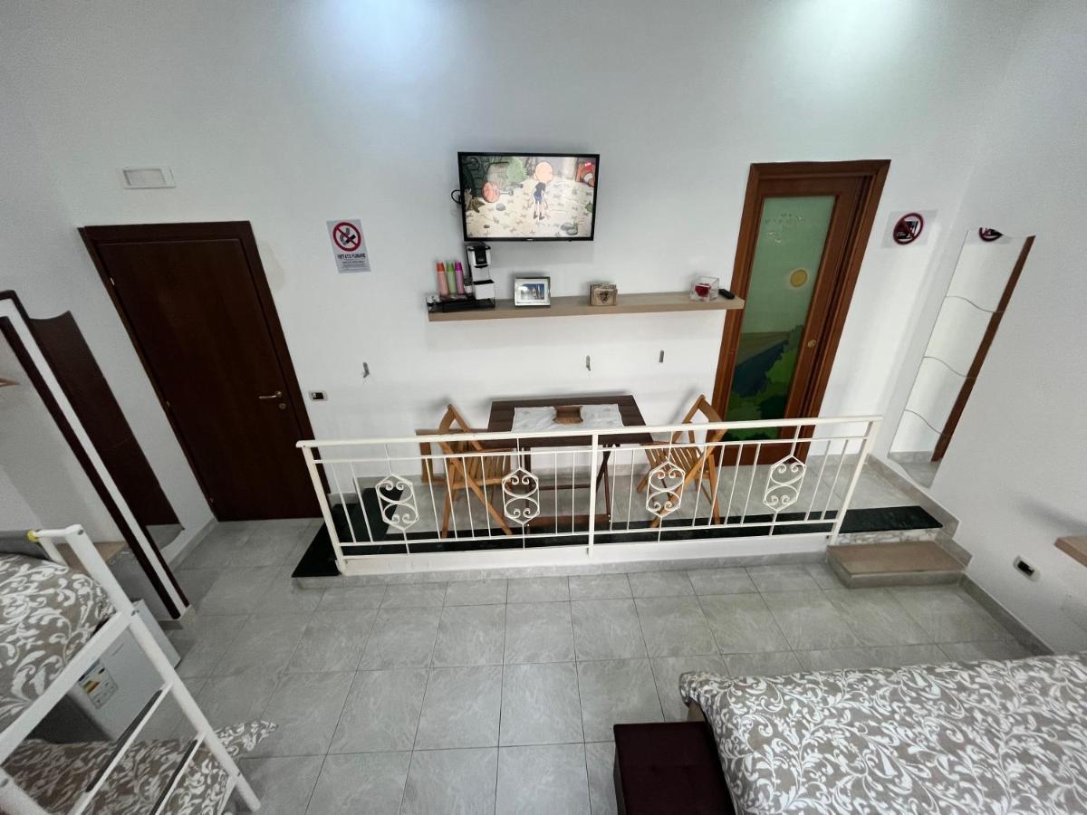 Regy Bed & Breakfast Naples Luaran gambar