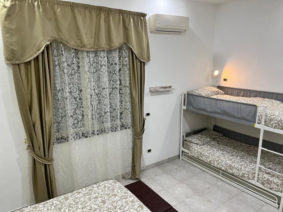 Regy Bed & Breakfast Naples Luaran gambar