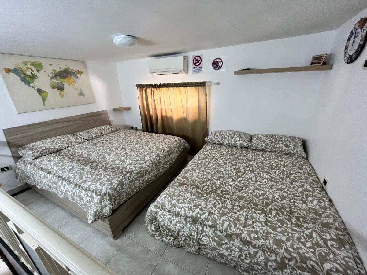 Regy Bed & Breakfast Naples Luaran gambar